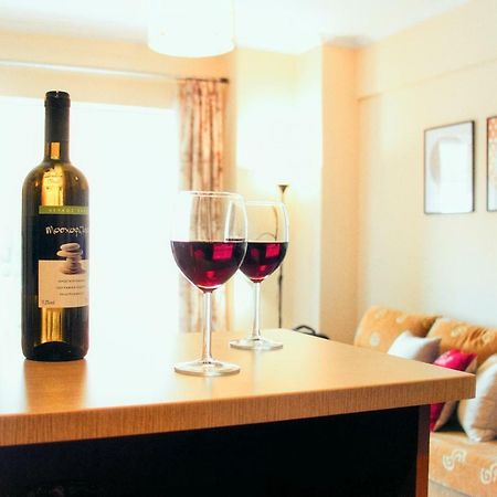 Charming Apartment Near Athens Center And The Sea Eksteriør billede